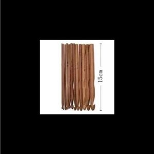 set of new 12 piece Bamboo crochet hooks